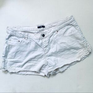 H&M Off White Cream Denim Jean Cut Off Shorts Size 6